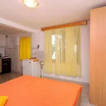 By The Sea Prigradica, Korcula - 9141 アパート Blato