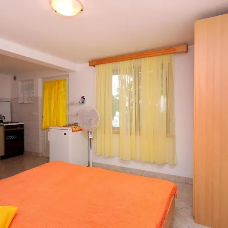By The Sea Prigradica, Korcula - 9141 Apartment Blato (Korcula)